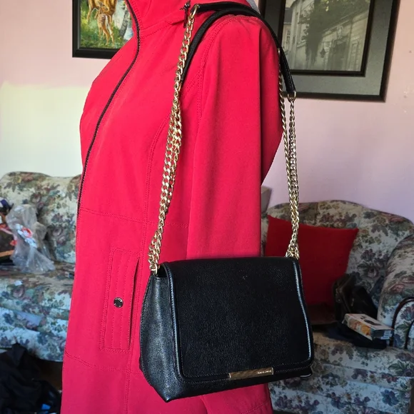 Emilio Pucci Black Crossbody Bag with Silver Chain - Picture 4 of 13